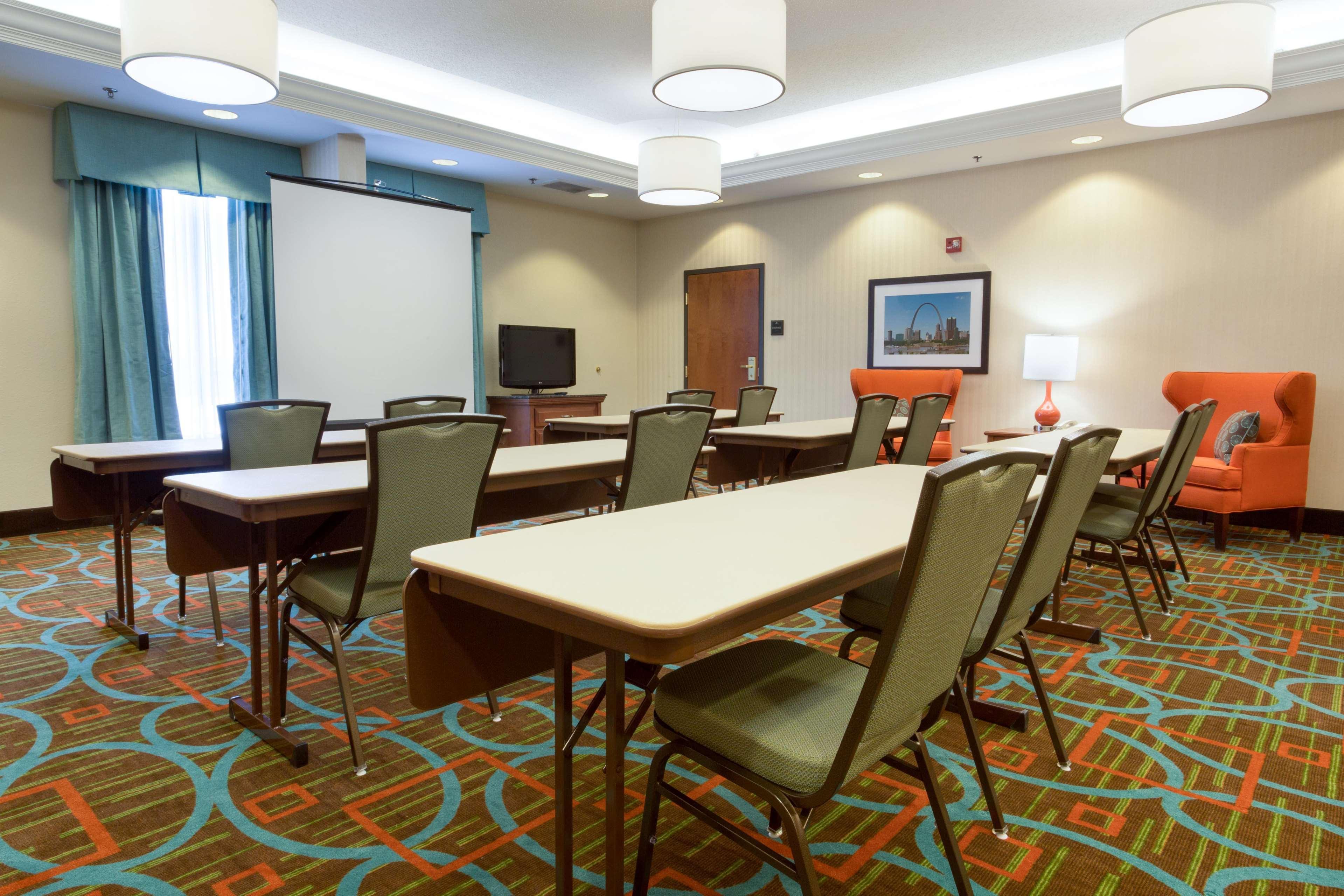 Hampton Inn St. Louis Southwest Фентон Экстерьер фото